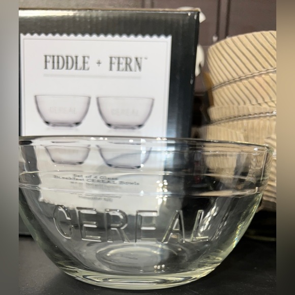 New Fiddle + Fern Set of 4 Clear Glass Breakfast “CEREAL” Bowls (Grey Box B) - Picture 6 of 7